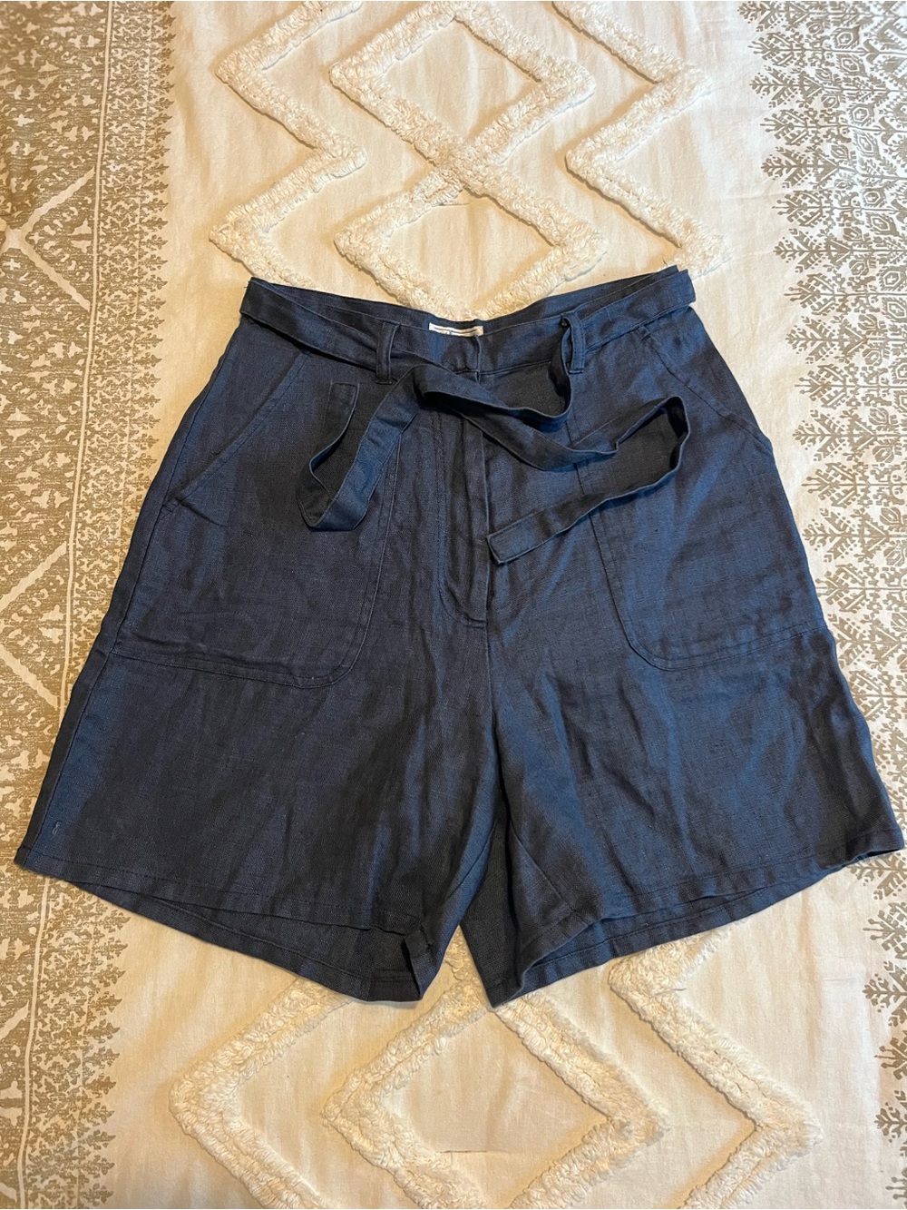Willi Smith Collection 100% Linen High Waisted Shorts W/Attached Belt